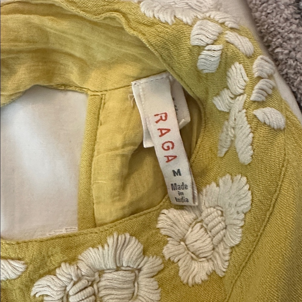 RAGA Sorrento High Neck Romper yellow embroidered medium tie waist - Picture 7 of 9